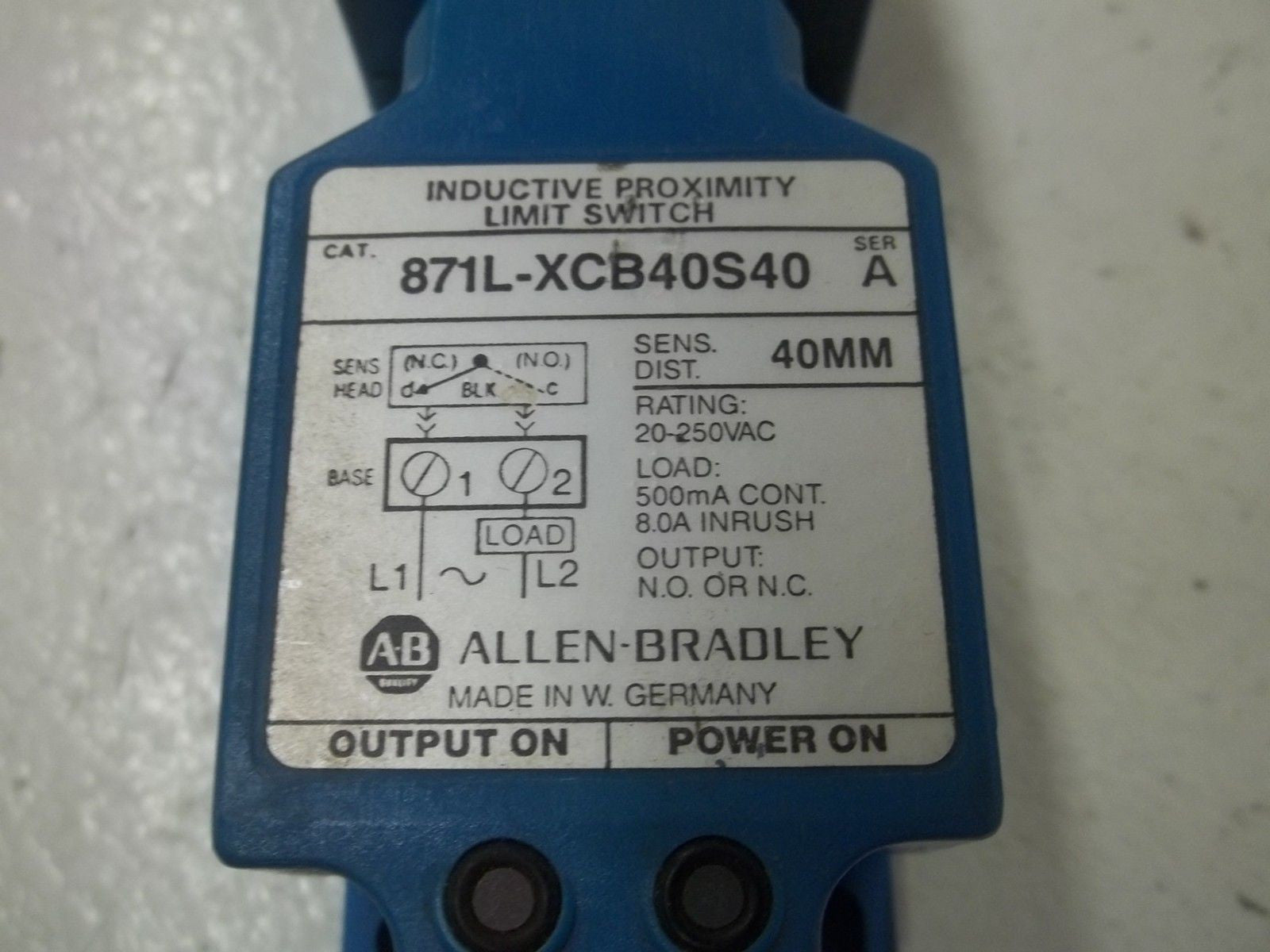 ALLEN BRADLEY 871L-CXB40S40 SER.A INDUCTIVE PROXIMITY LIMIT SWITCH *USED*
