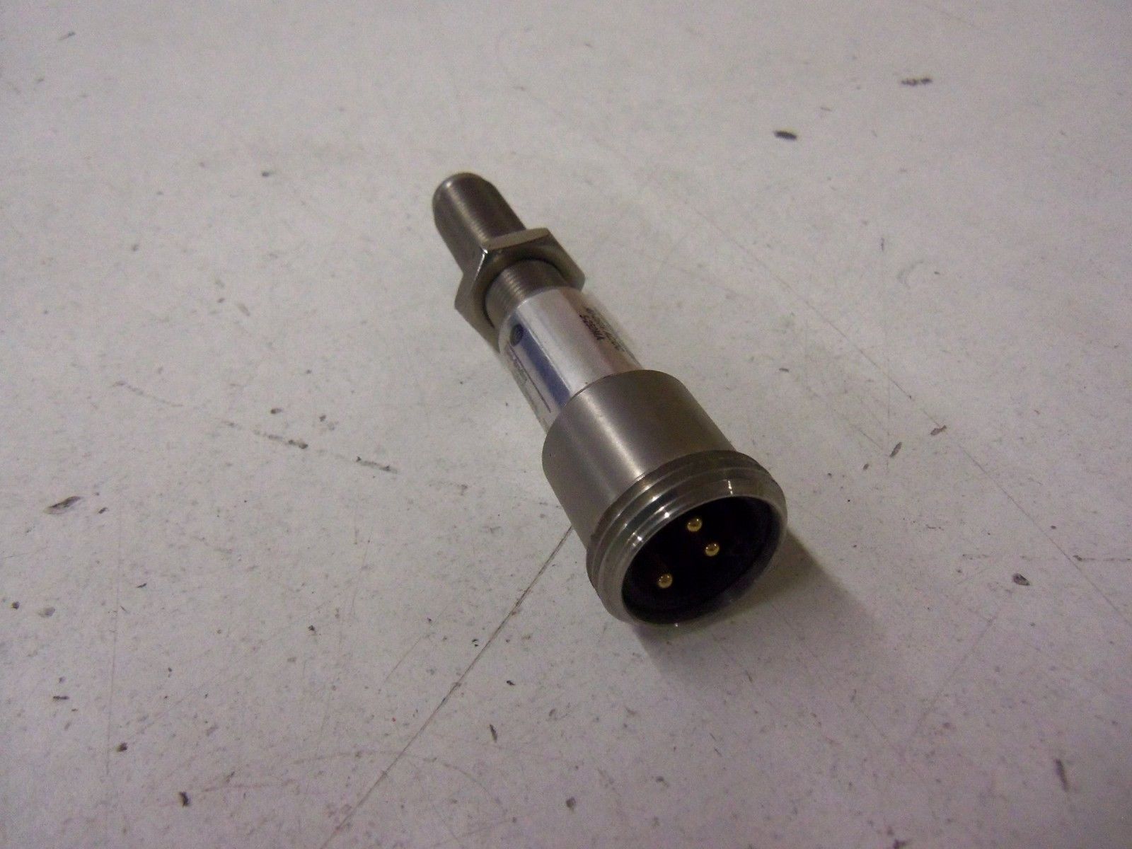 ALLEN BRADLEY 871TM-B2C12-N3  SERIES A *USED*