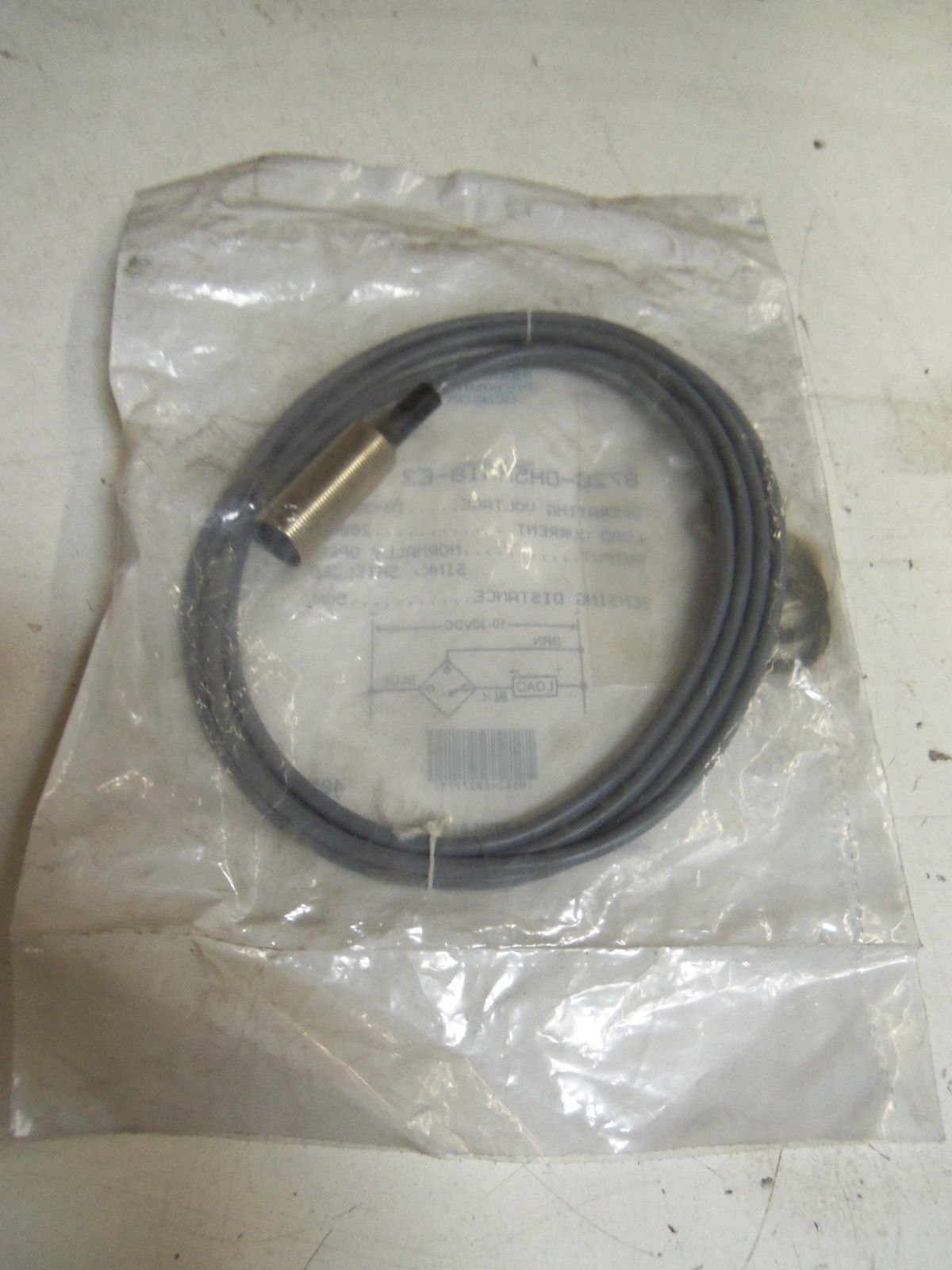 Allen Bradley 872C-DH5NN18-E2  Ser. A NSFP **GENUINE**