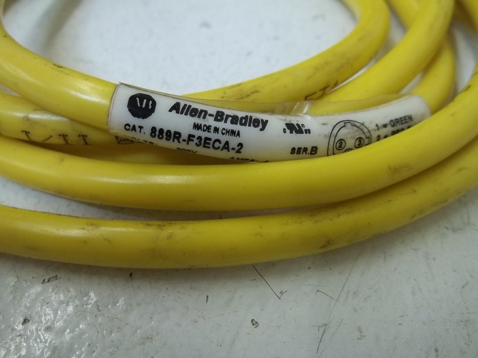 ALLEN BRADLEY 889R-F3ECA SER.B AC MICRO CORDSET *USED*