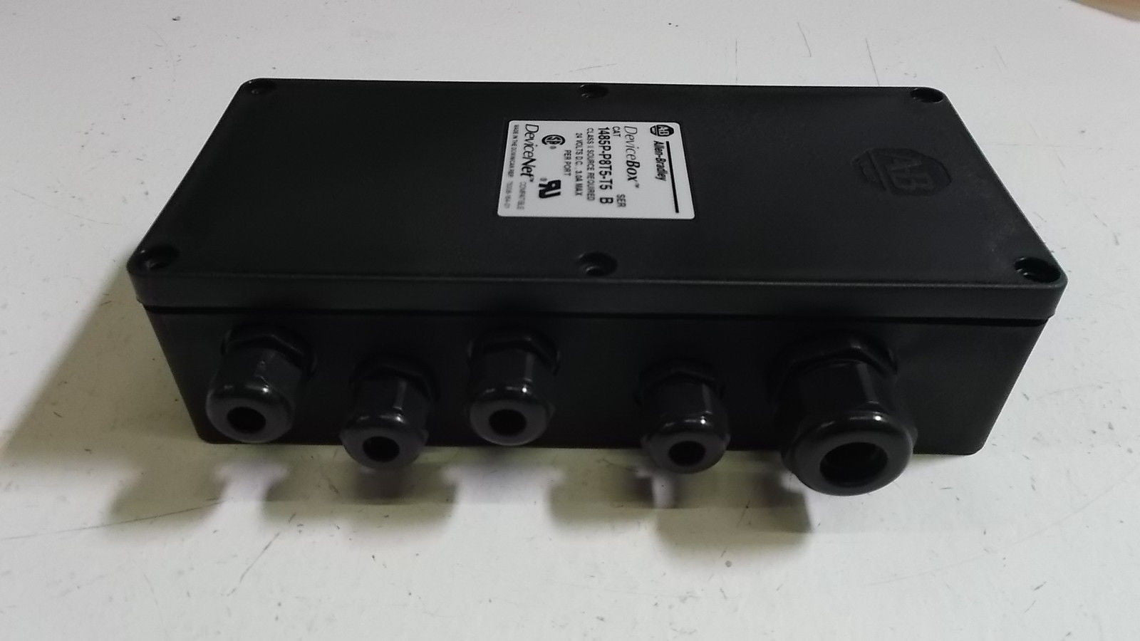 ALLEN BRADLEY DEVICENET 1485P-P8T5-T5 SER. B DEVICE BOX *NEW IN BOX*