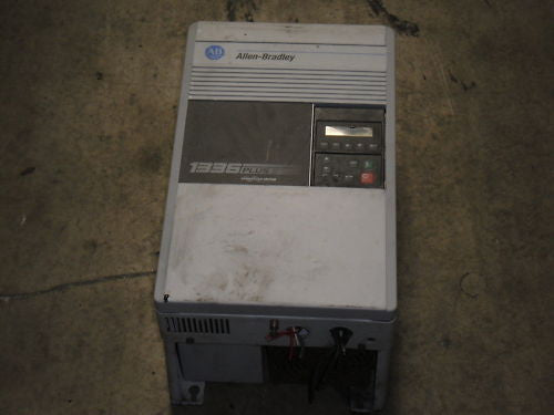 ALLEN BRADLEY 1336S-A010-AA-EN4-L6 SER. D AC DRIVE *USED*