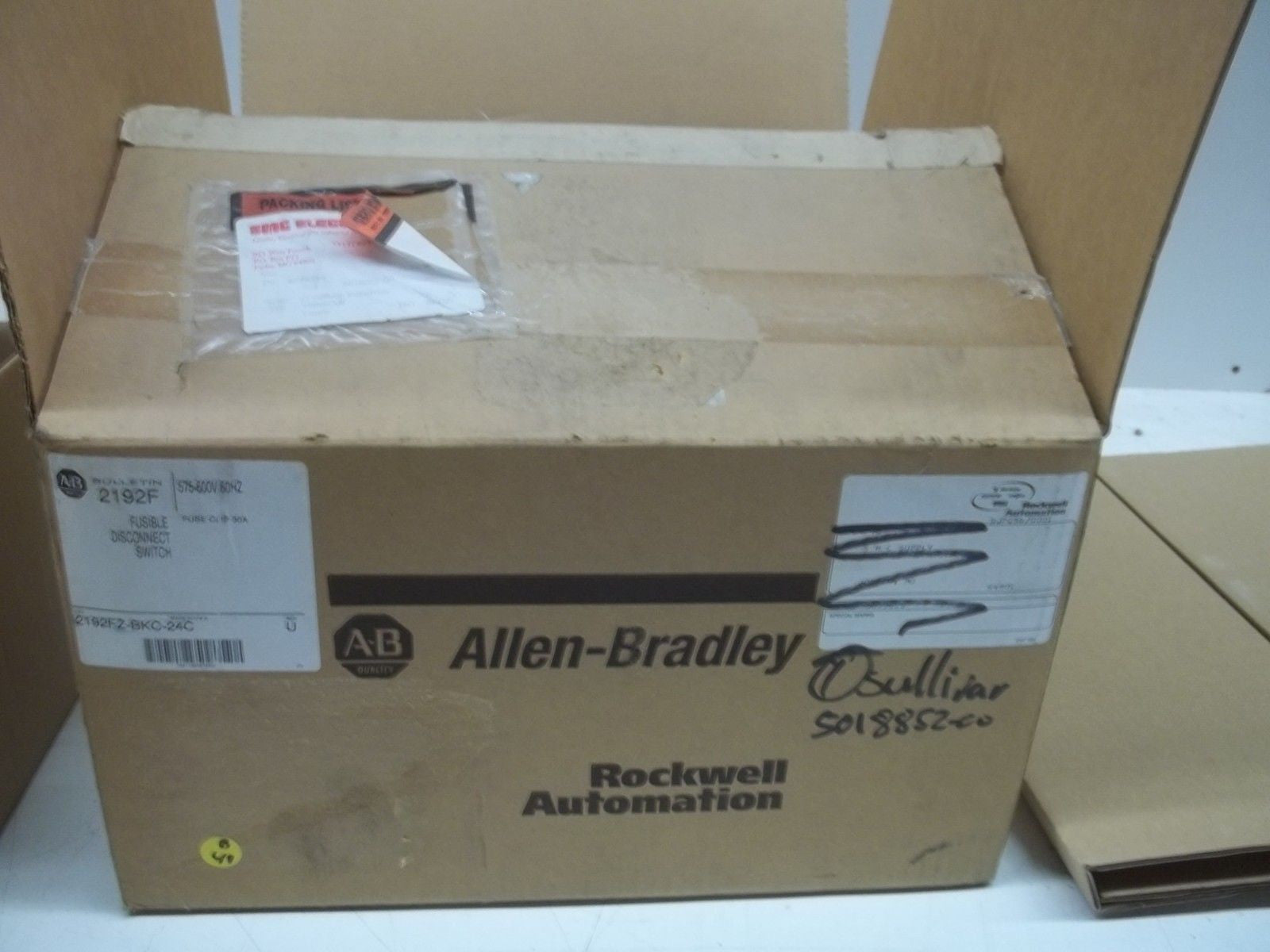 ALLEN BRADLEY 2192FZ-BKC-24C SER. U FUSIBLE DISCONNECT SWITCH *NEW IN BOX*