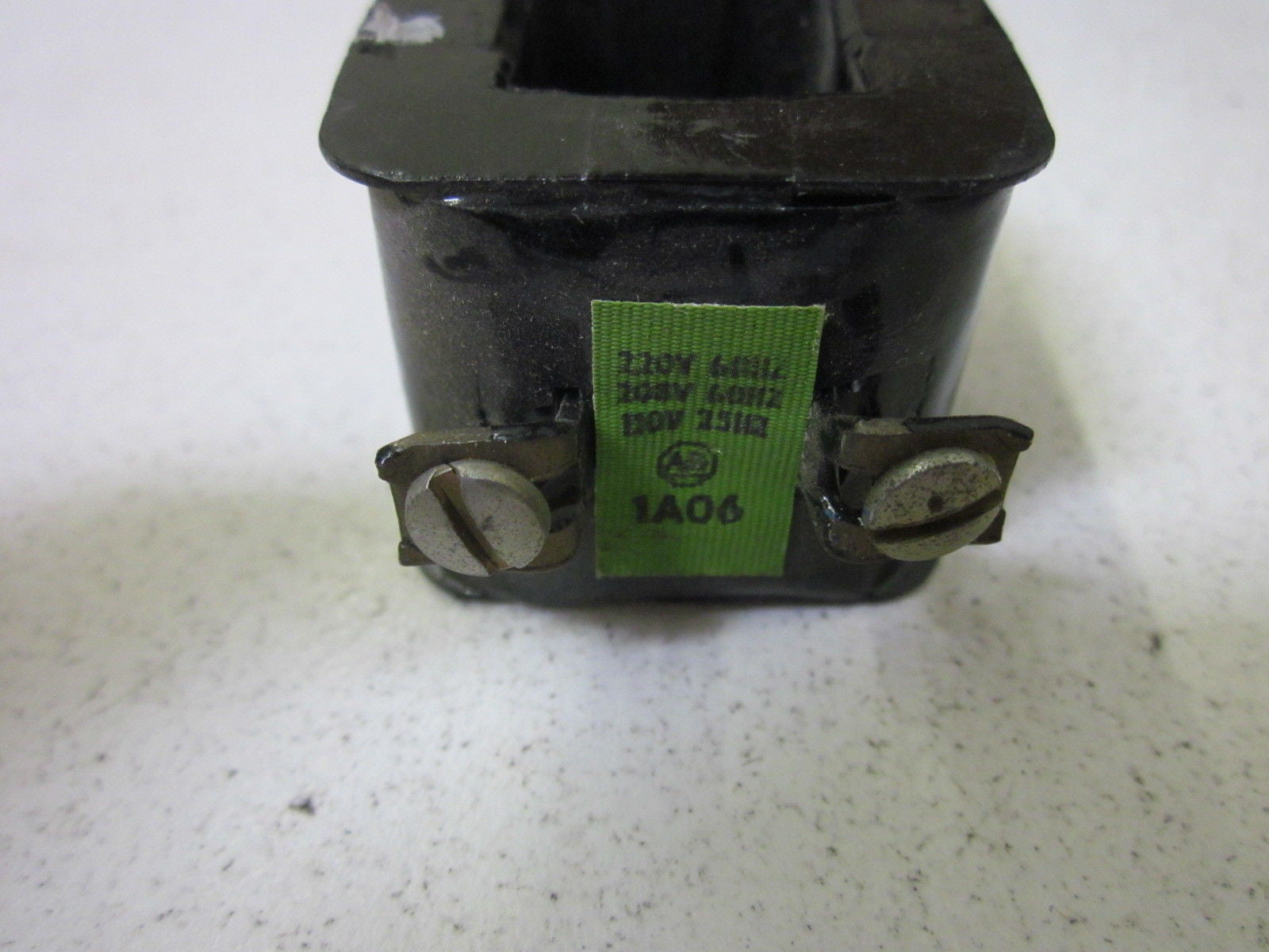 ALLEN BRADLEY IA06  220V *NEW NO BOX*