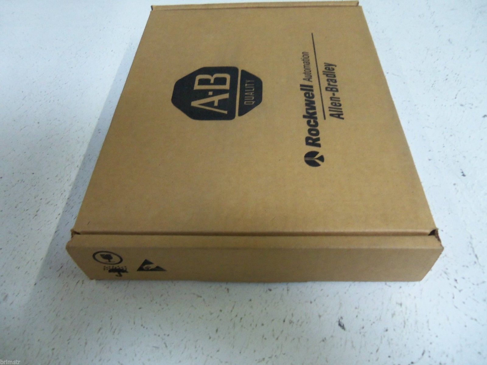 ALLEN BRADLEY 1771-IBD SER. B DATE: 1999 *FACTORY SEALED*