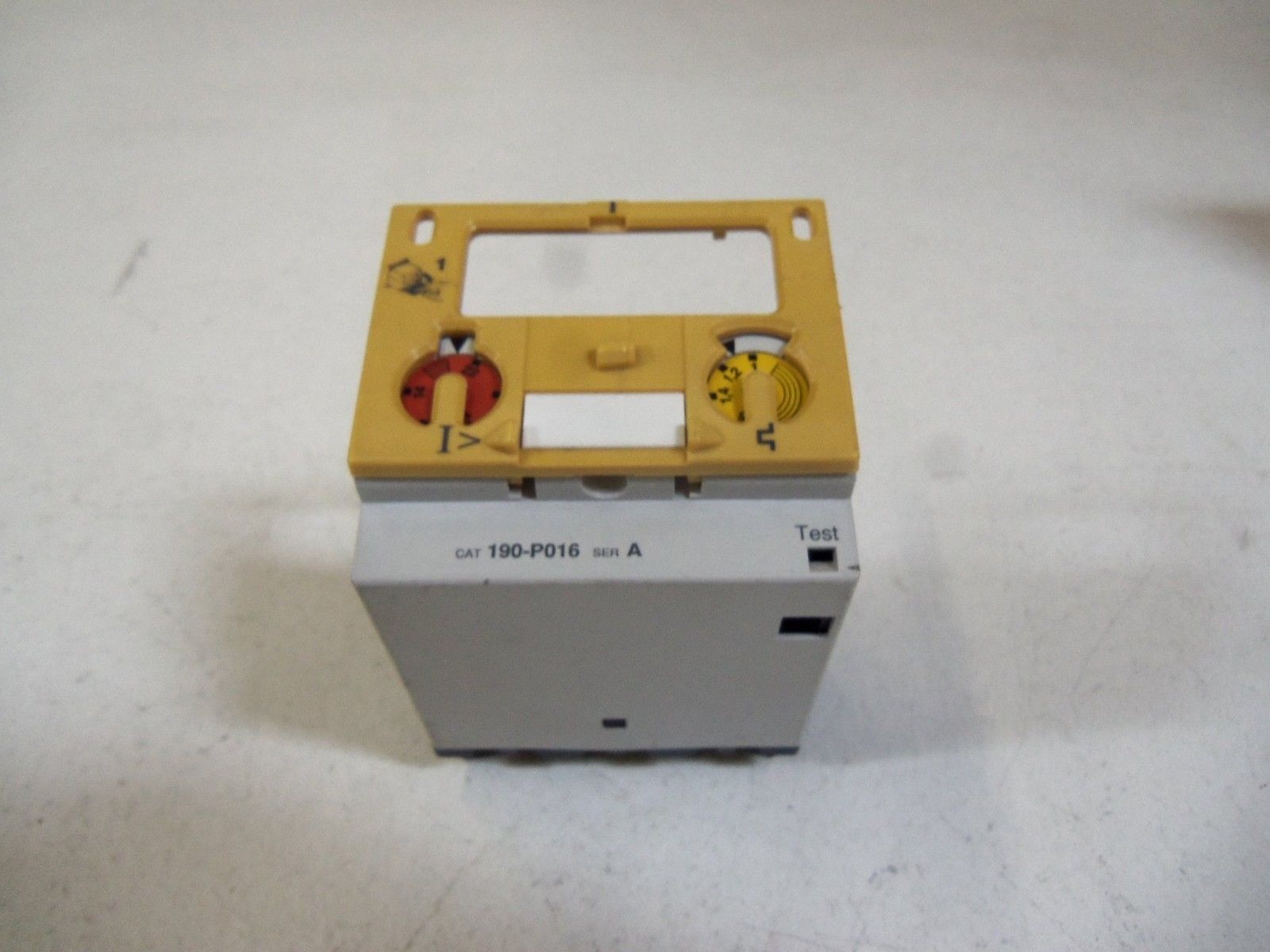 ALLEN BRADLEY MAGNETIC TRIP 190-P016 SERIES A *USED*