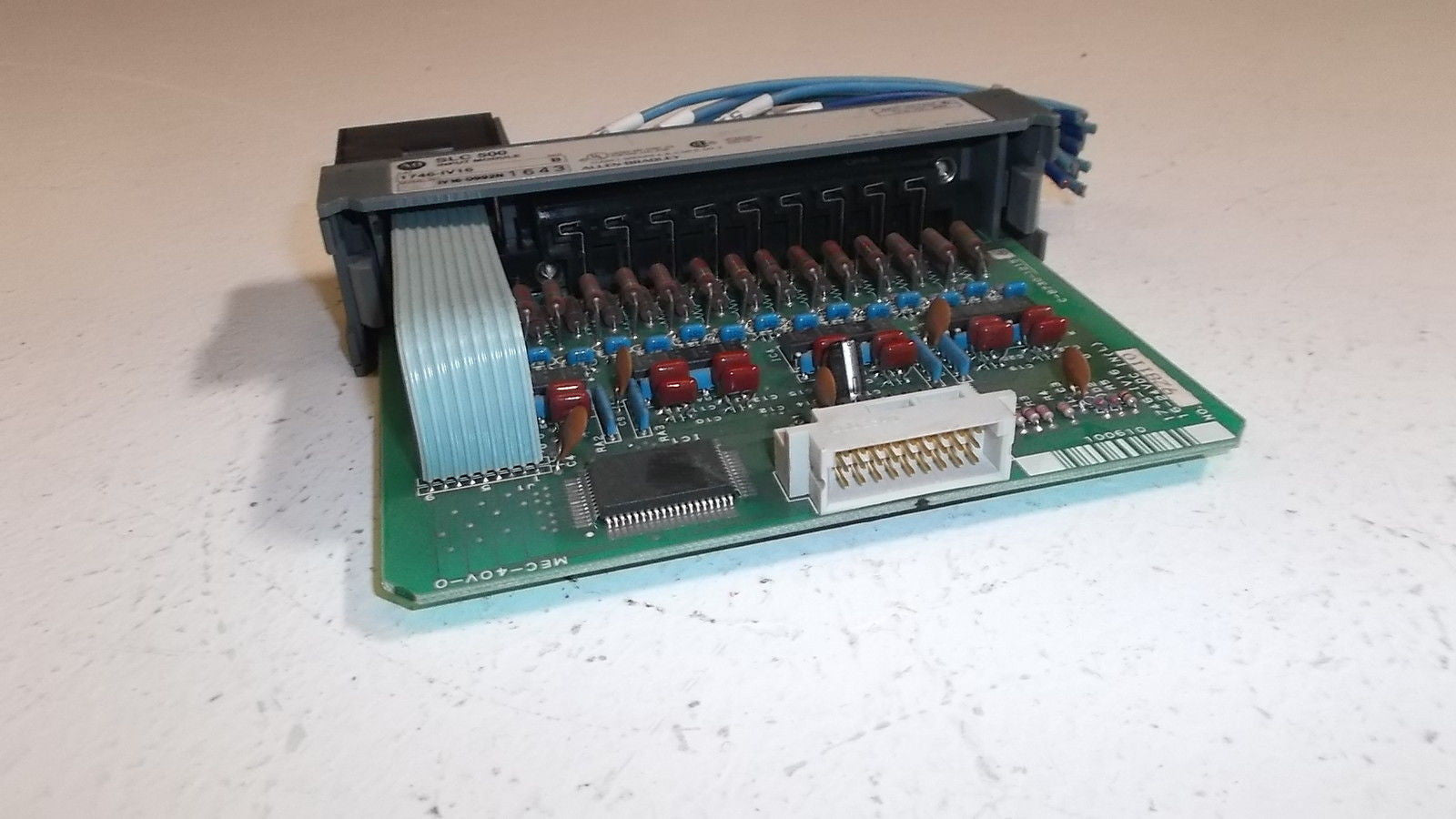 ALLEN BRADLEY MODULE 1745-IV16 SERIES B *USED*