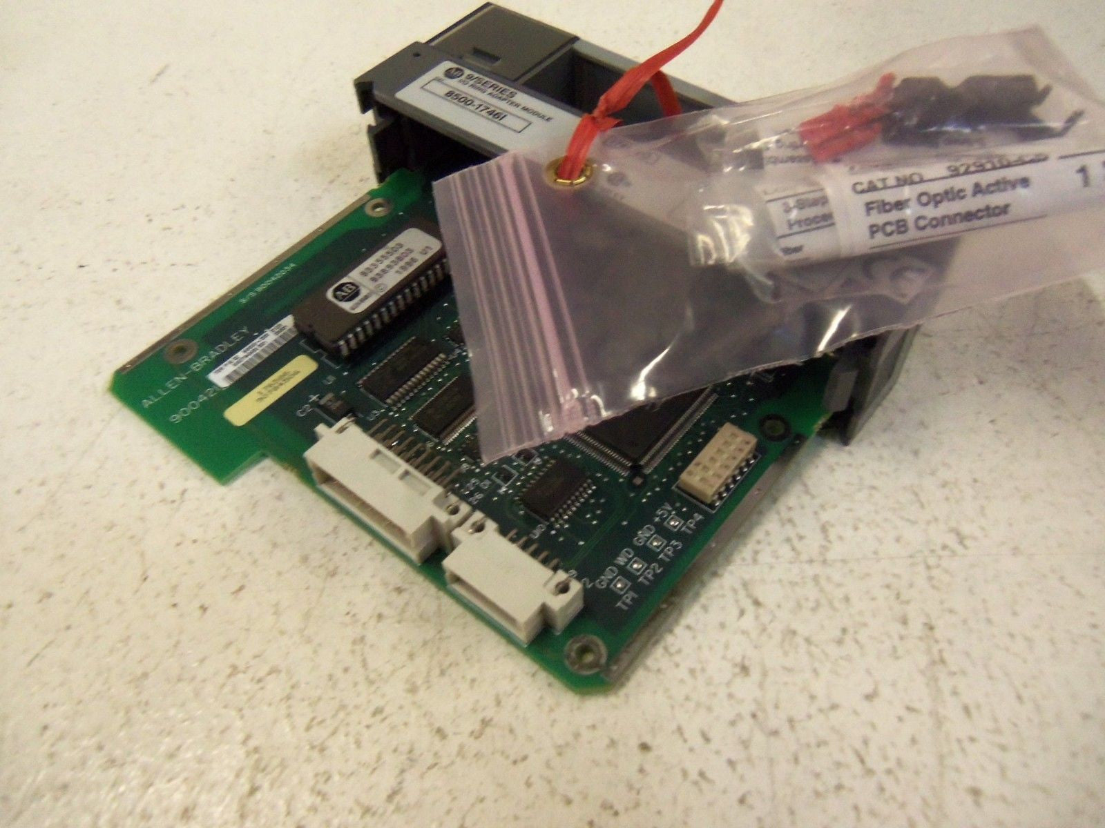 ALLEN BRADLEY RING ADAPTER MODULE 8500-1746I *NEW NO BOX*