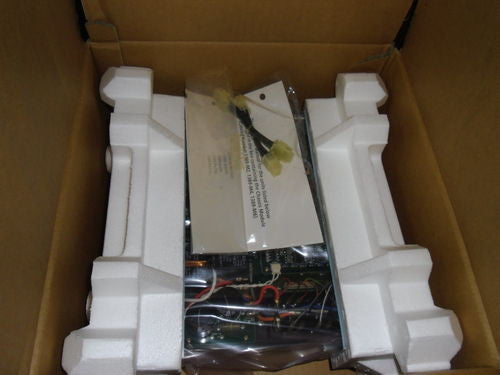 ALLEN BRADLEY 1389-AA09 SER. A SERVO AMPLIFIER *NEW IN BOX*