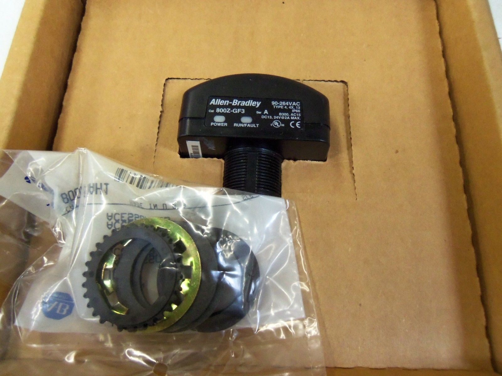 ALLEN BRADLEY TOUCH BUTTON 800Z-GF3126 SERIES A *NEW IN BOX*