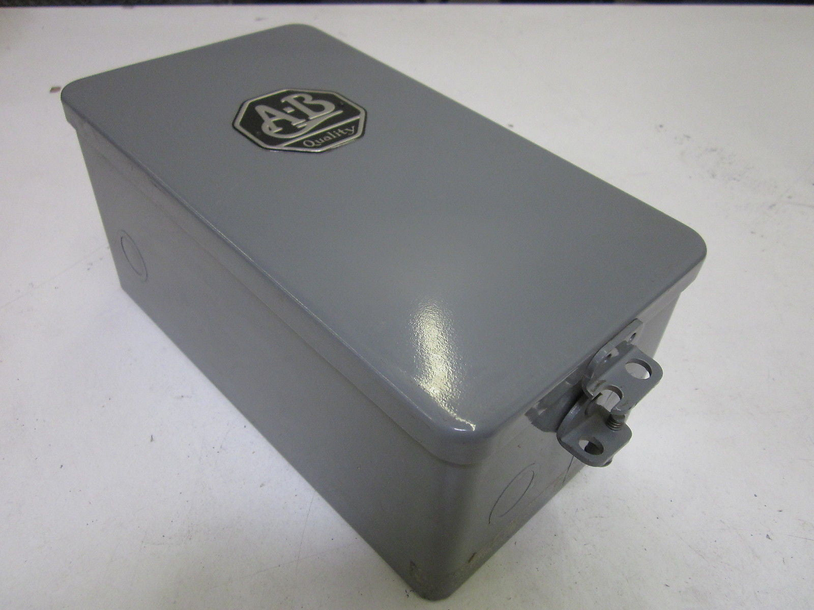 ALLEN BRADLEY X175431 *NEW NO BOX* 848