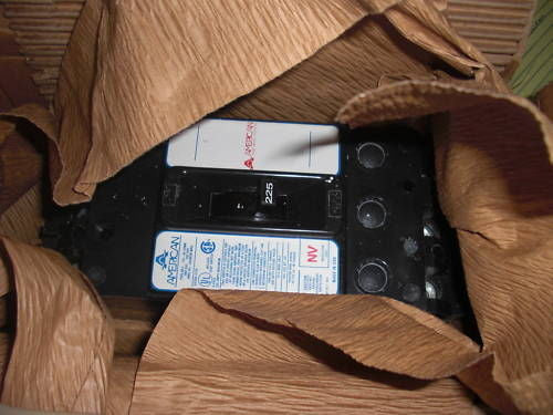 AMERICAN NFJ632225NA CIRCUIT BREAKER 225A *NEW IN BOX*