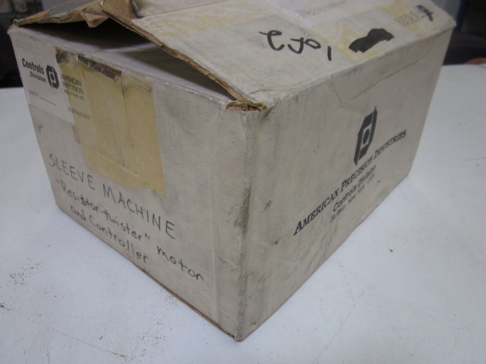 AMERICAN PRECISION INDUSTRIES API CONTROL P41 SERIES *NEW IN BOX*
