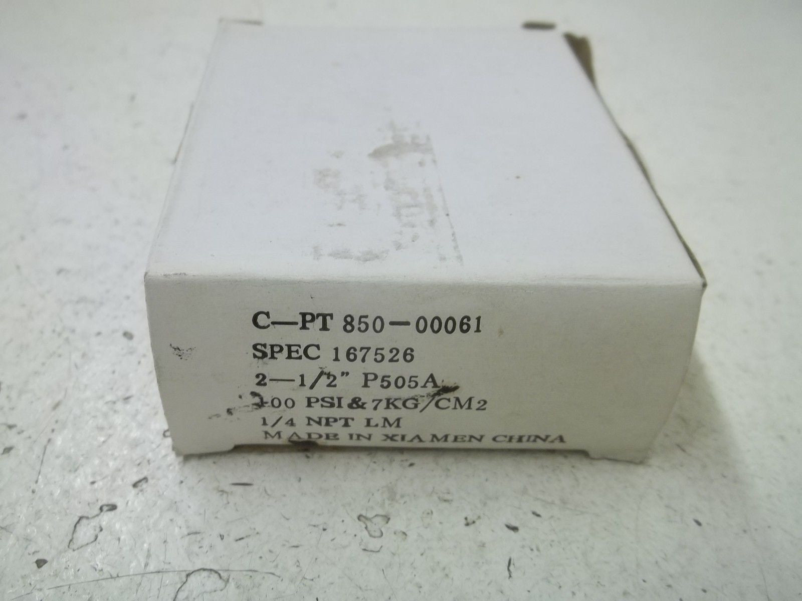 AMETEK C-PT850-00061 PRESSURE GAUGE 2-1/2" 0-100PSI&7KG/CM2 *NEW IN BOX*