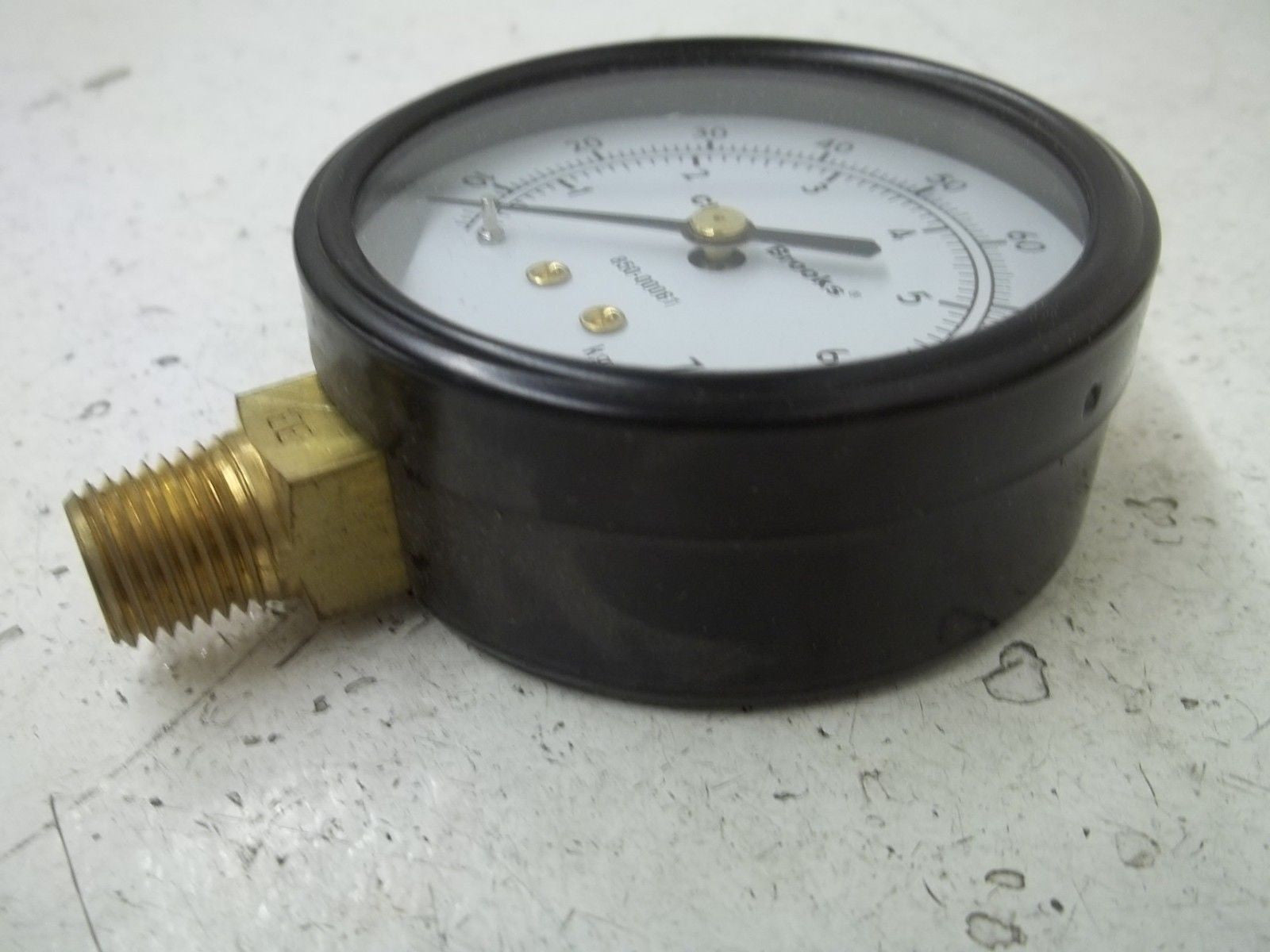 AMETEK C-PT850-00061 PRESSURE GAUGE 2-1/2" 0-100PSI&7KG/CM2 *NEW IN BOX*