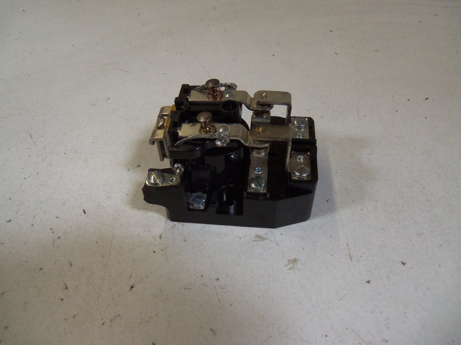 POTTER & BRUMFIELD PRD-11AY0-24 RELAY 24V *USED*