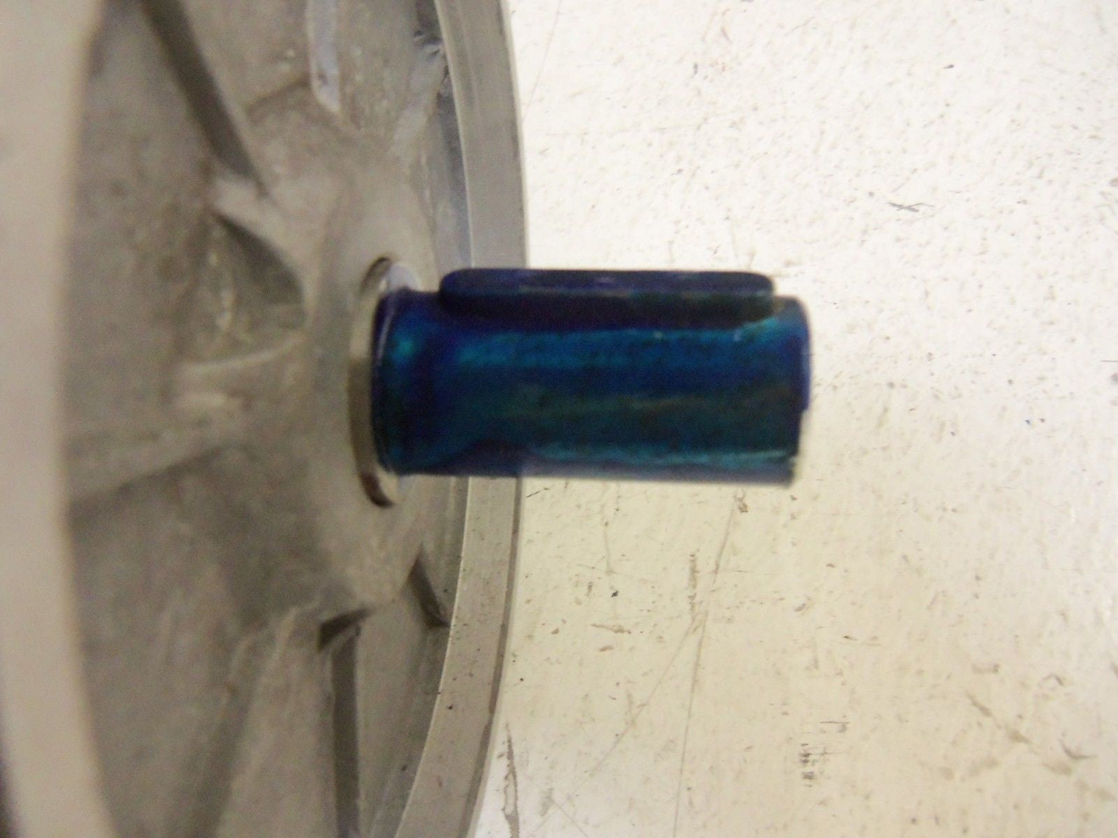 AMK DV7-8-4-A0F MOTOR *USED*
