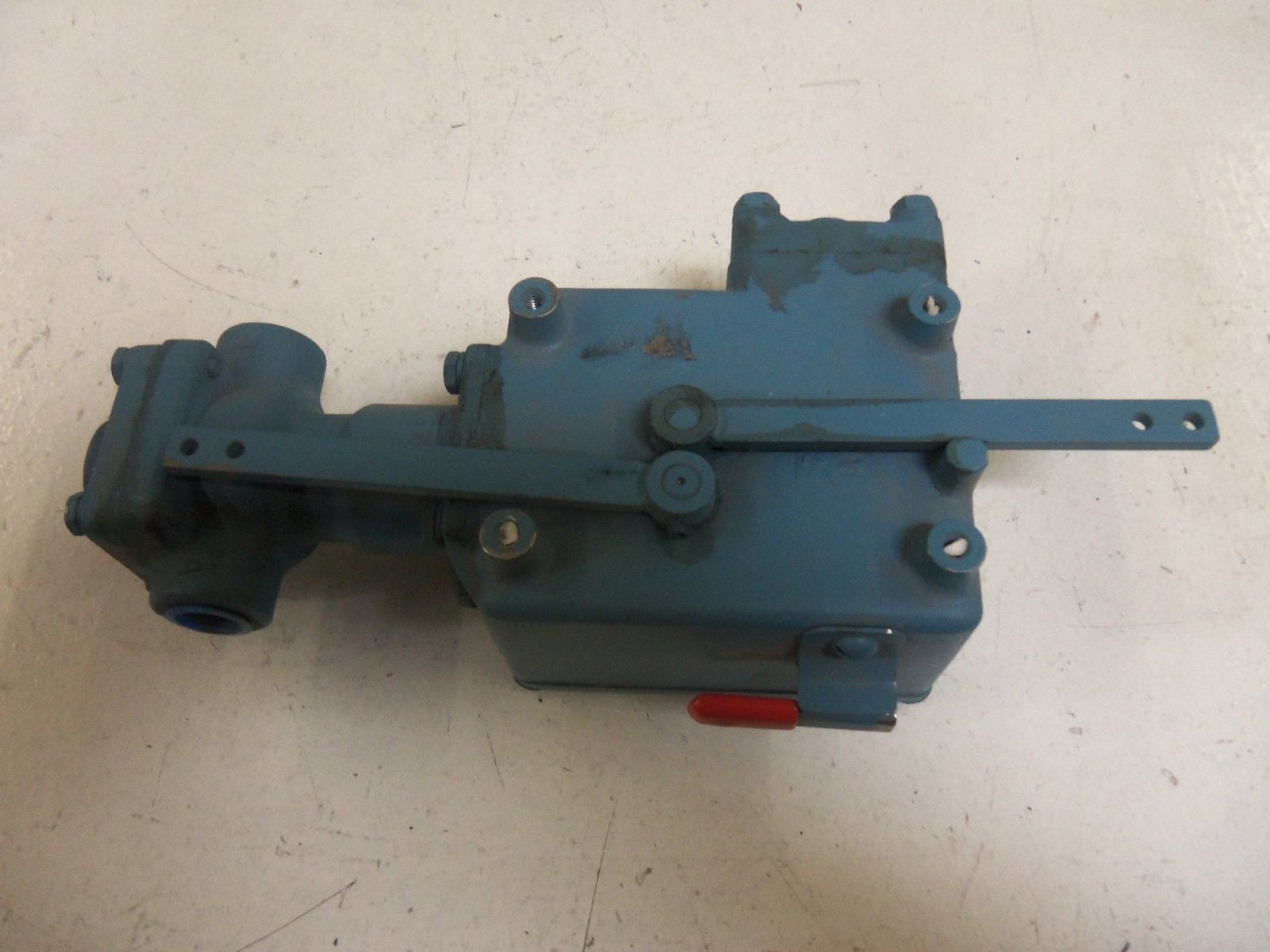 AMOT CONTROLS 1476B0111A2 *USED*