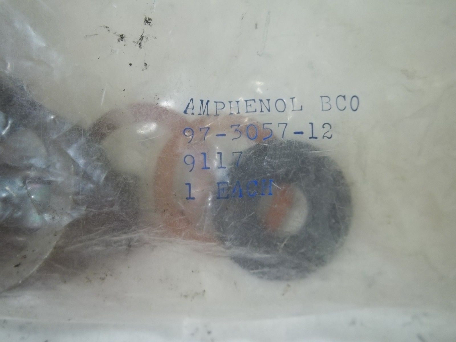 AMPHENOL 97-3057-12 CONNECTOR *FACTORY BAG*