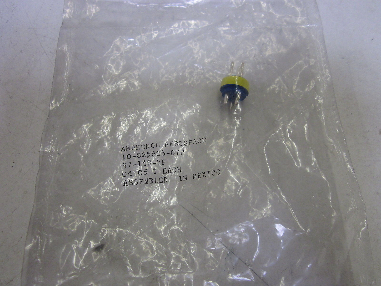 AMPHENOL AEROSPACE 10-825806-07P *NEW NO BOX*