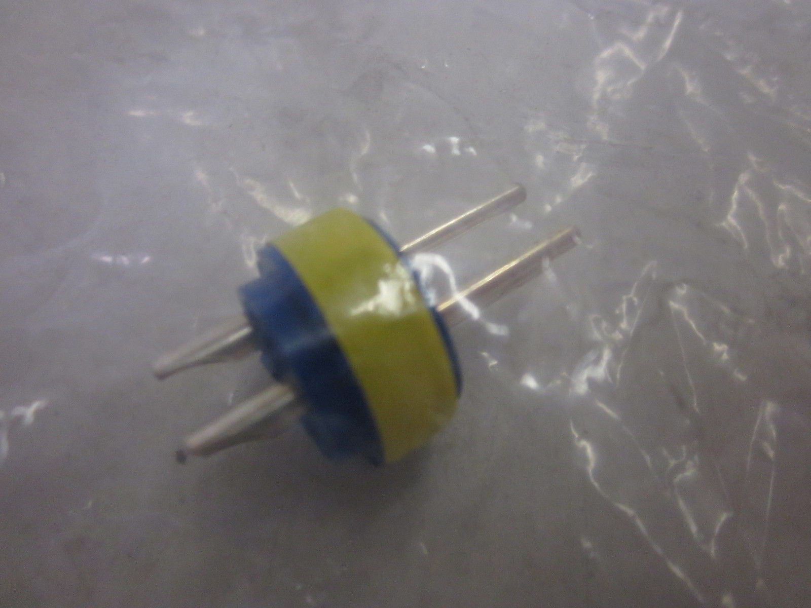 AMPHENOL AEROSPACE 10-825806-07P *NEW NO BOX*