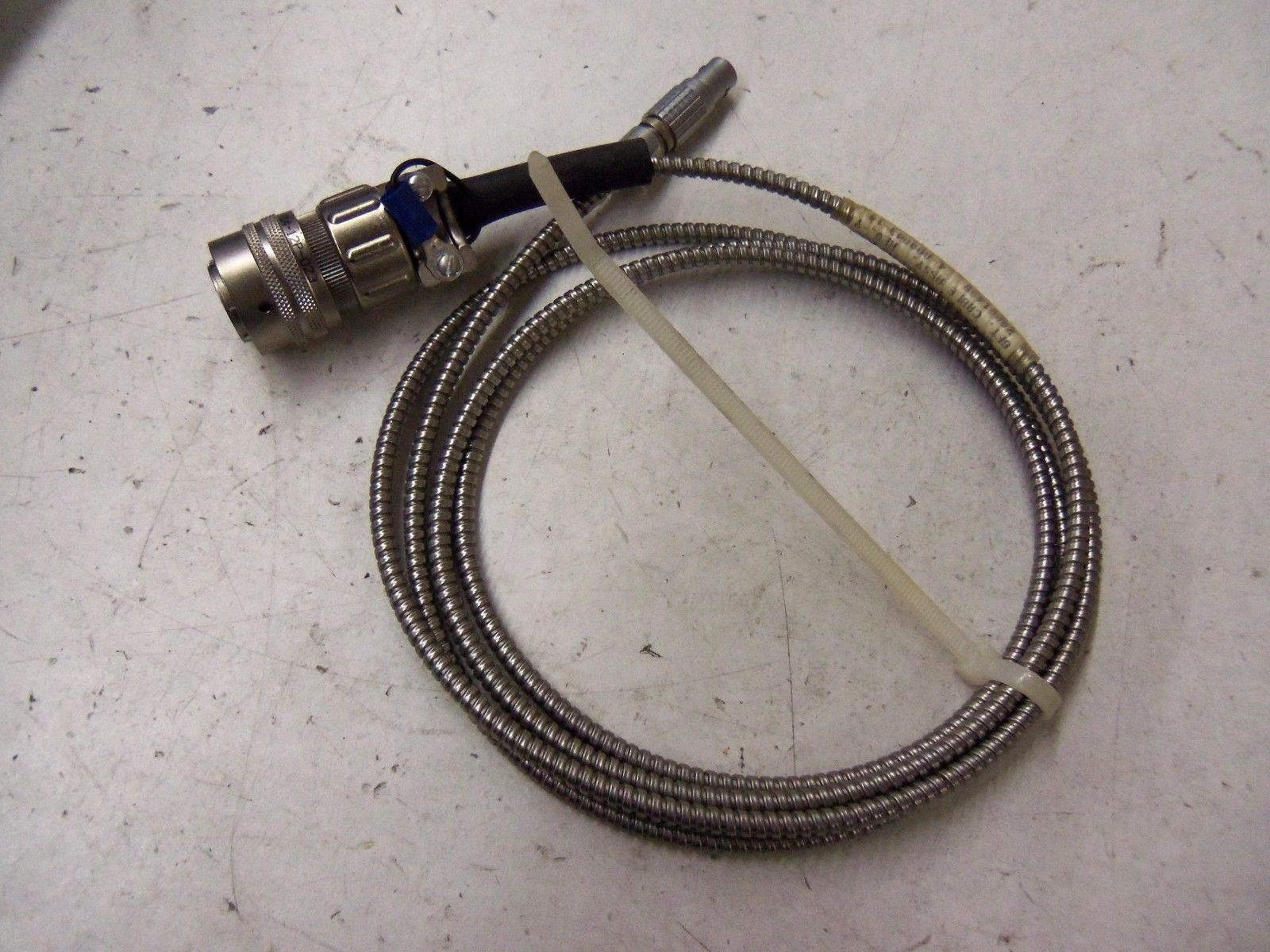 AMPHENOL AN-3057-8 *USED*