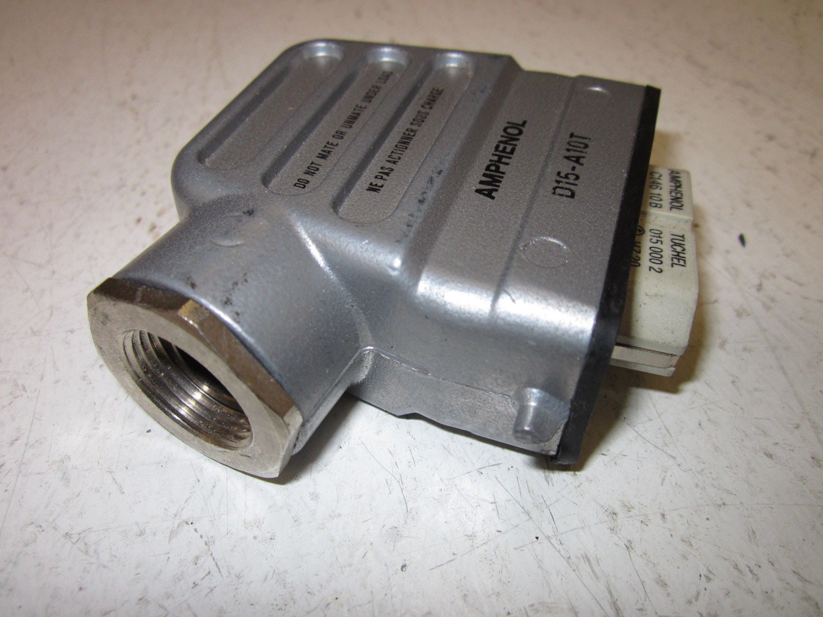 AMPHENOL D15-A10T *USED*