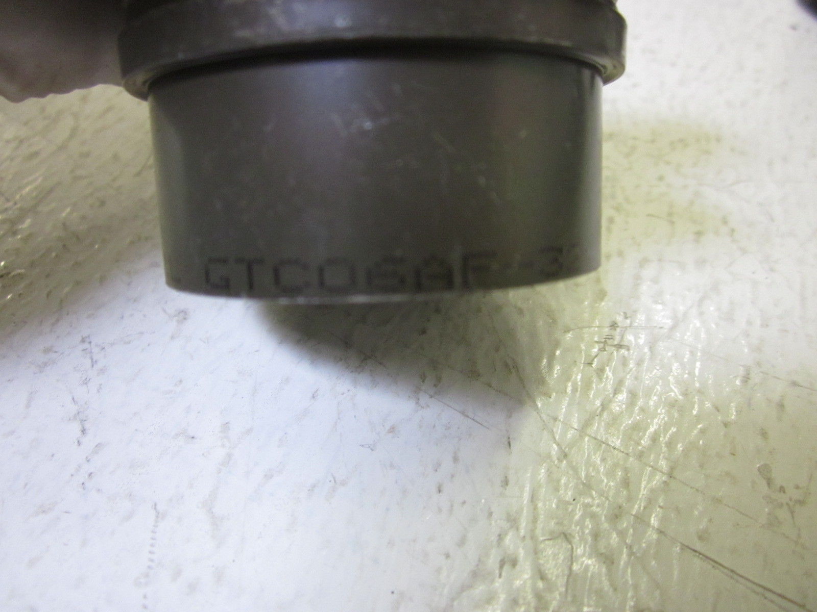 AMPHENOL GTC06AF-32-73PW w/ no pins NSNP