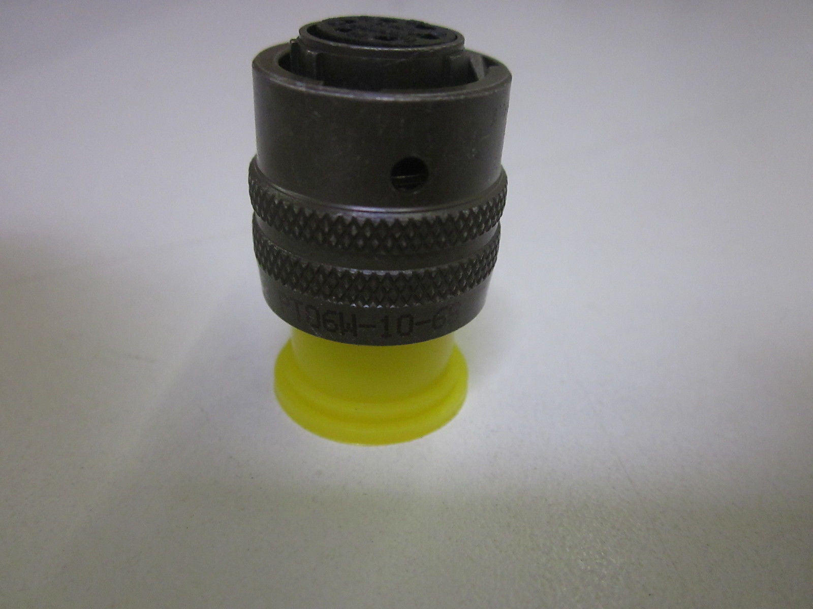 AMPHENOL PTO6W-10-6S *NEW NO BOX*
