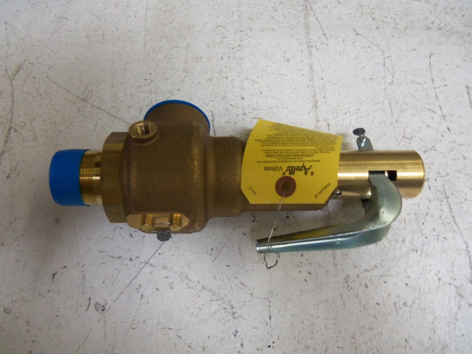 APOLLO 19KGFA120 VALVE *NEW IN BOX*