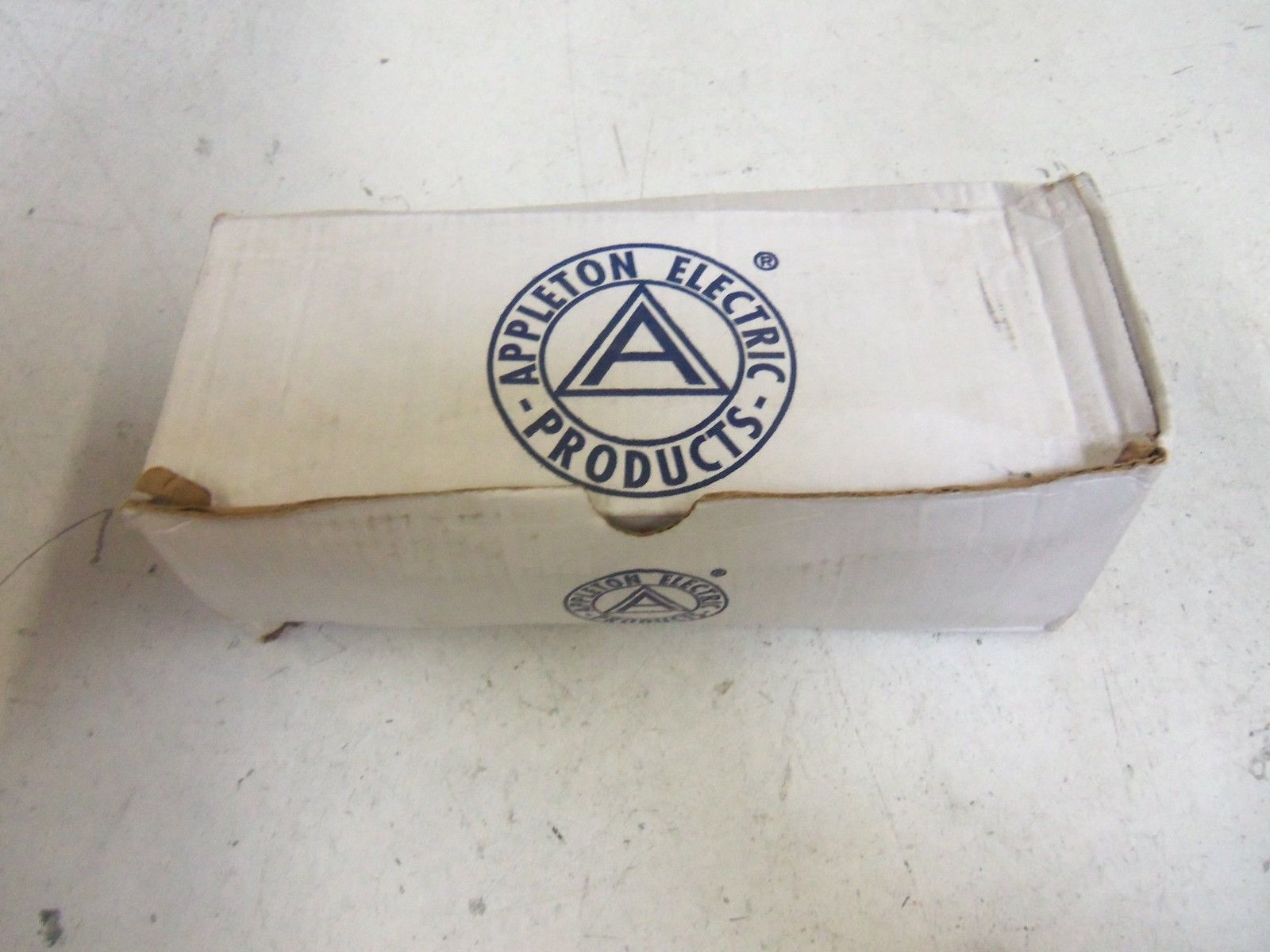 APPLETON C125-M CONDUIT *NEW IN BOX*