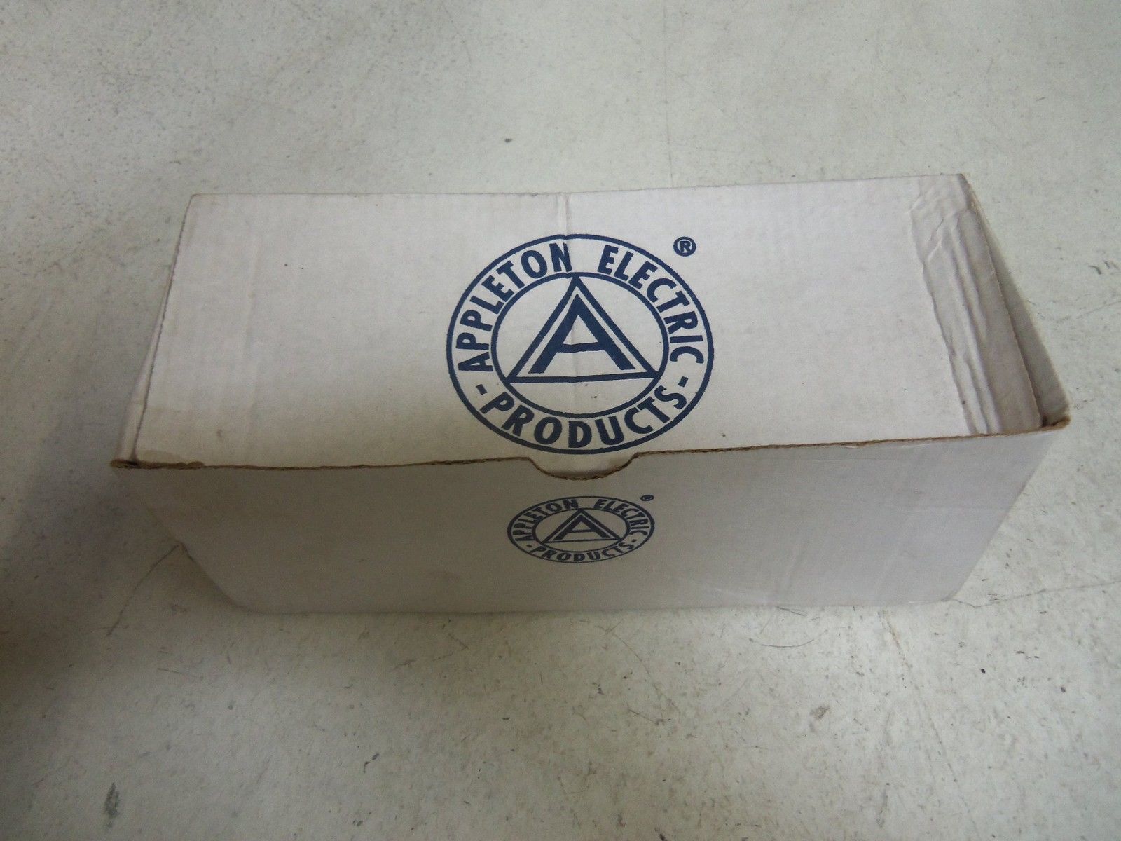 APPLETON C47 CONDUIT *NEW IN BOX*