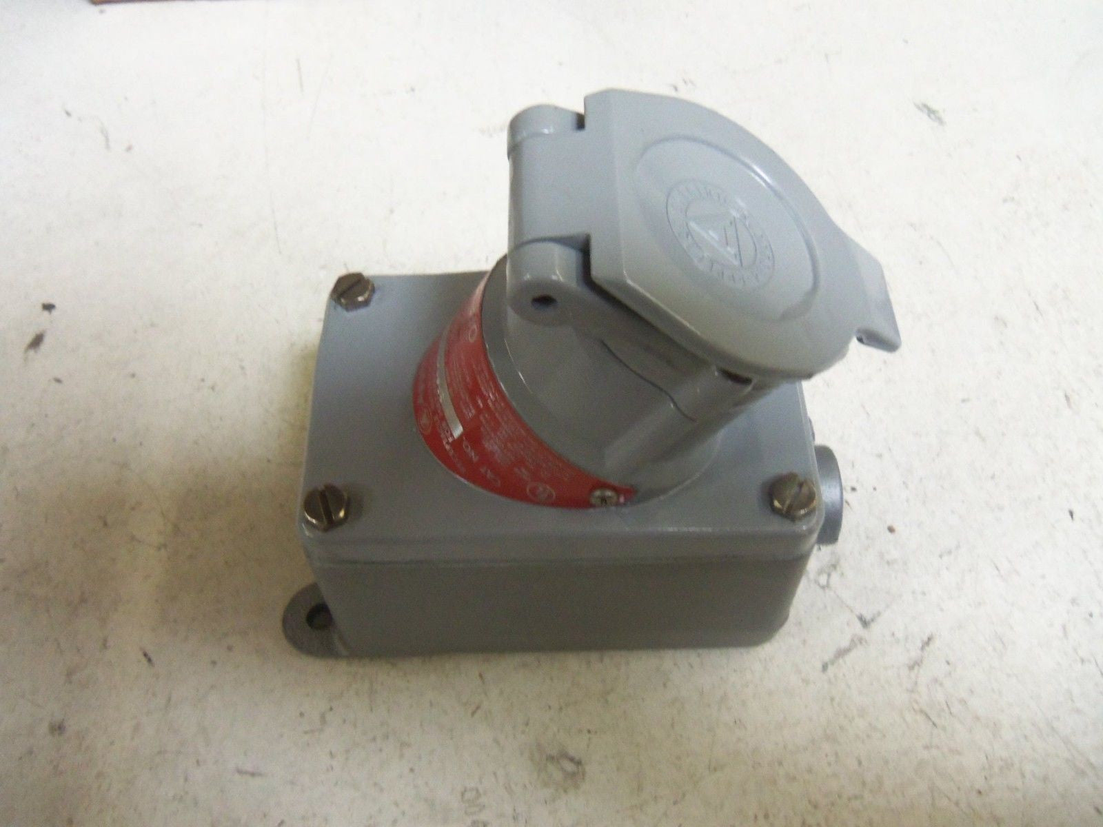 APPLETON EFS150-2023 RECEPTACLE *NEW IN BOX*