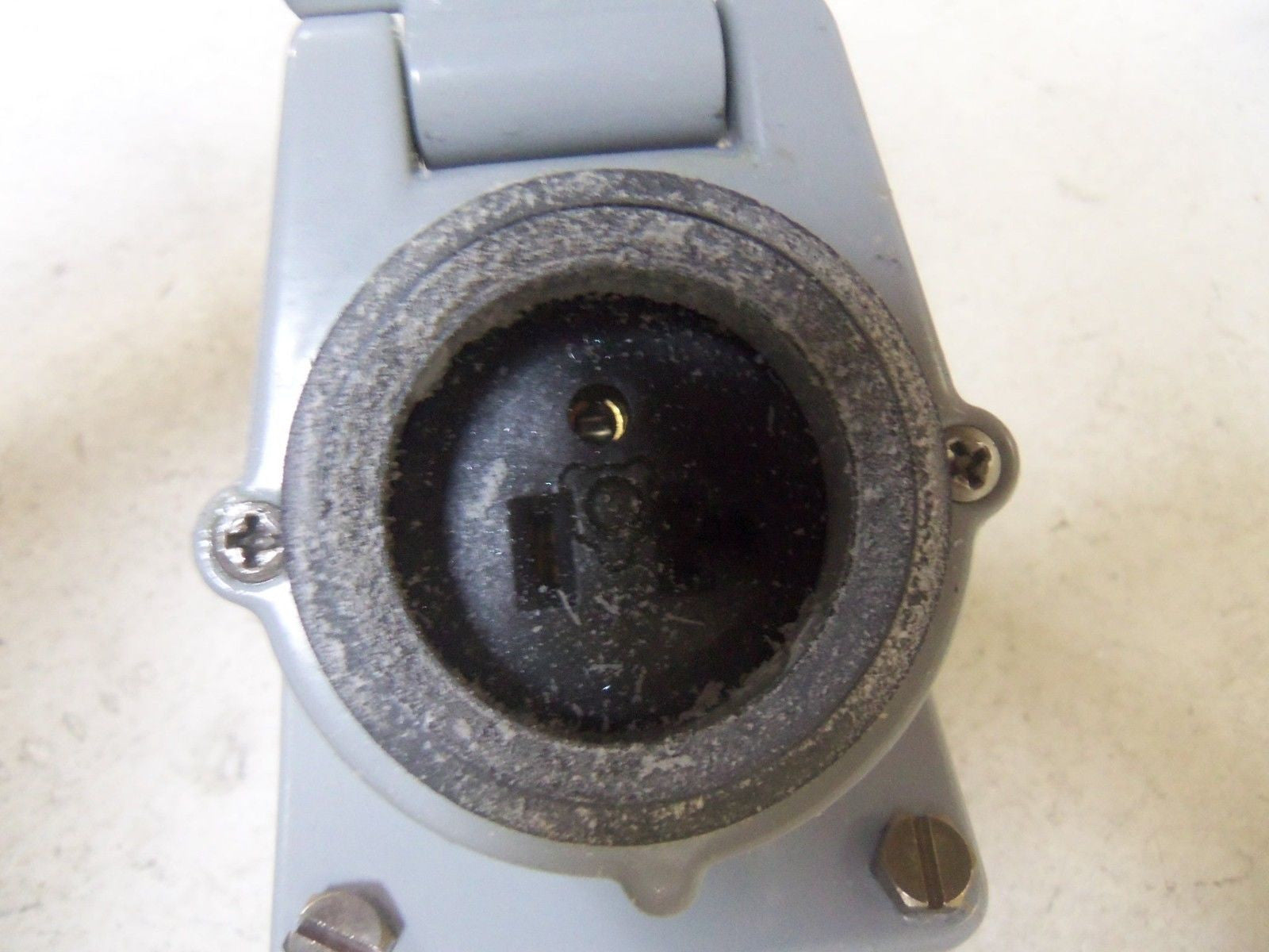 APPLETON EFS150-2023 RECEPTACLE *NEW IN BOX*