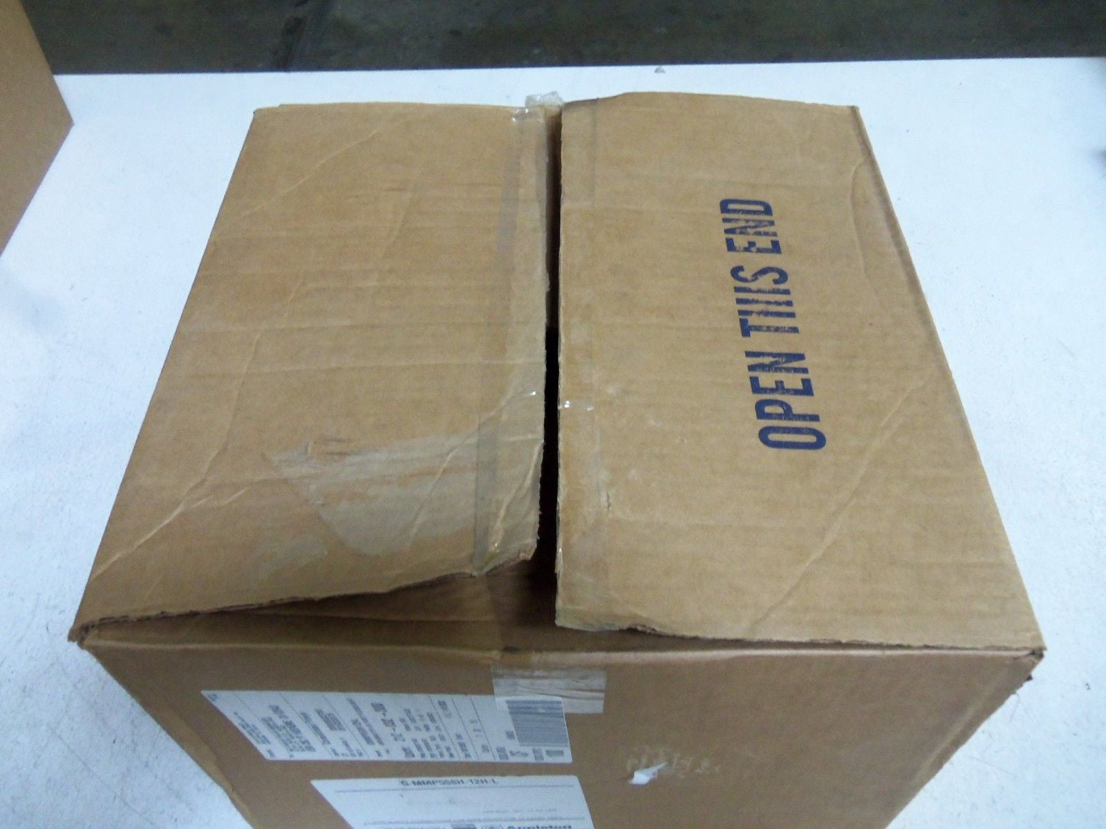 APPLETON G-MMP558H-12HL 175W  FLOOD *NEW IN BOX*