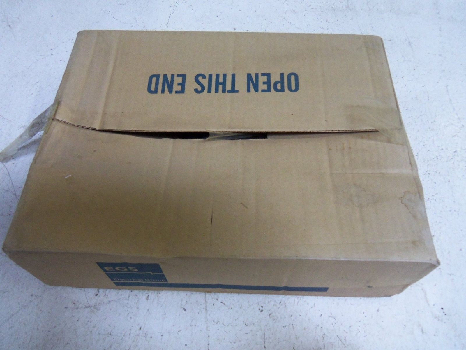 APPLETON KPWB75 MOUNTING HOOD *NEW IN BOX*