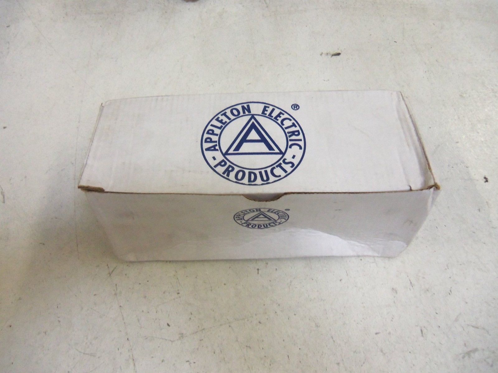 APPLETON LB125-M CONDUIT *NEW IN BOX*