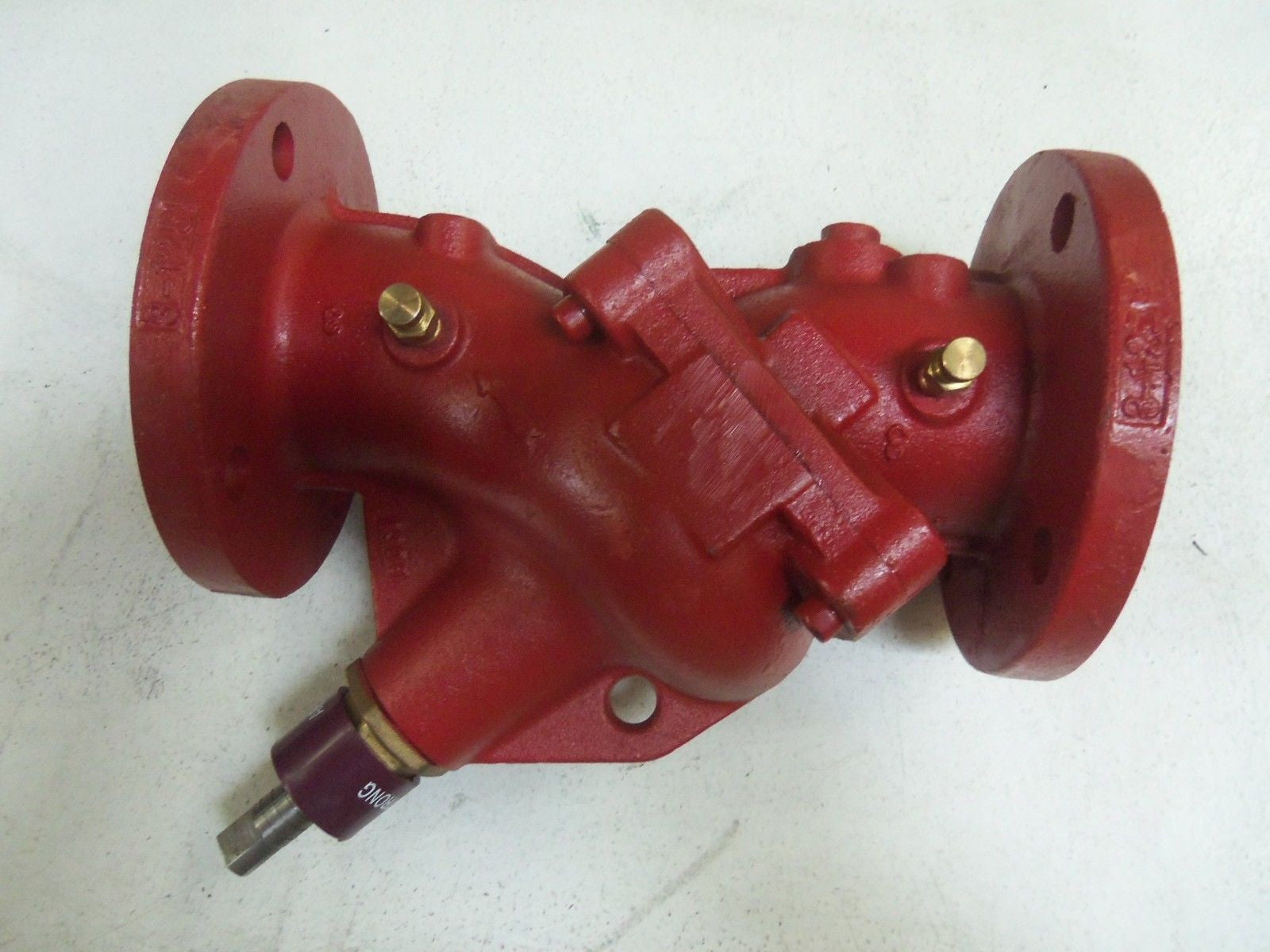 ARMSTRONG 570200-377 VALVE *NEW IN BOX*