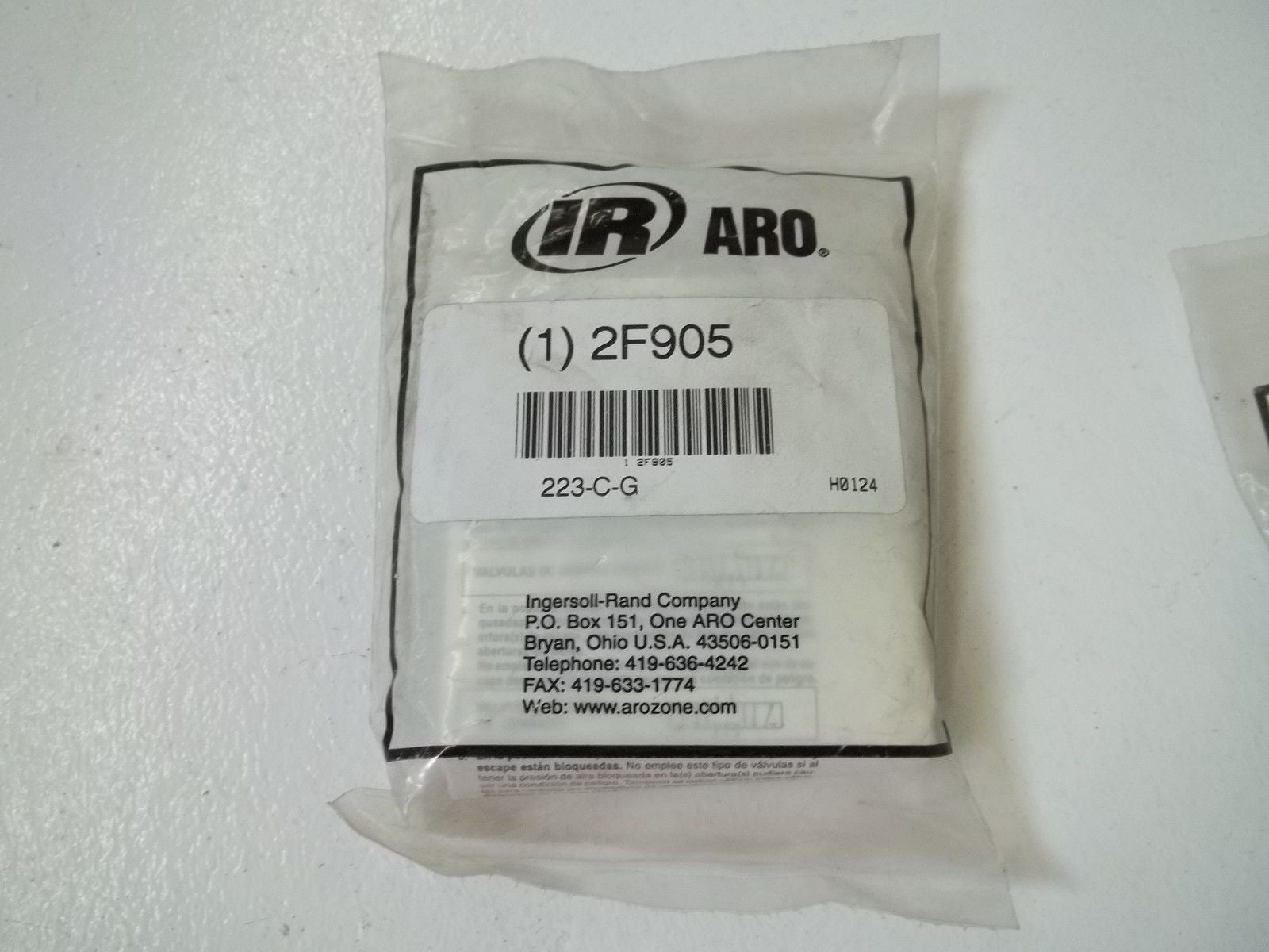 ARO 223-C-G TOGGLE VALVE *NEW IN A FACTORY BAG*
