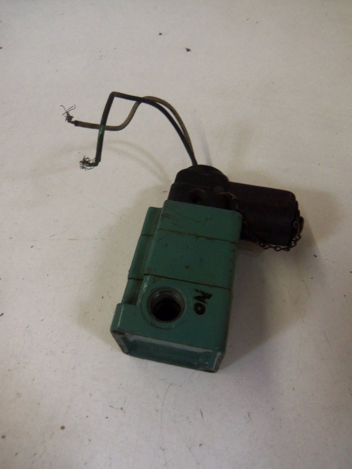 ARO 5231-2613-3 *USED*
