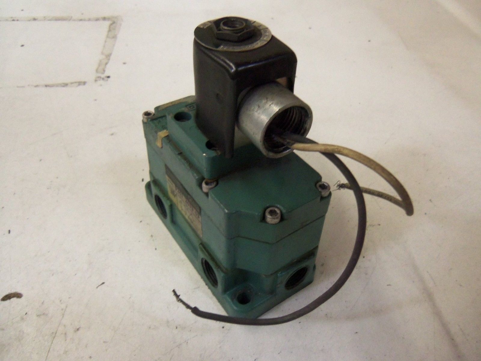 ARO 5241 2633 03 *USED*