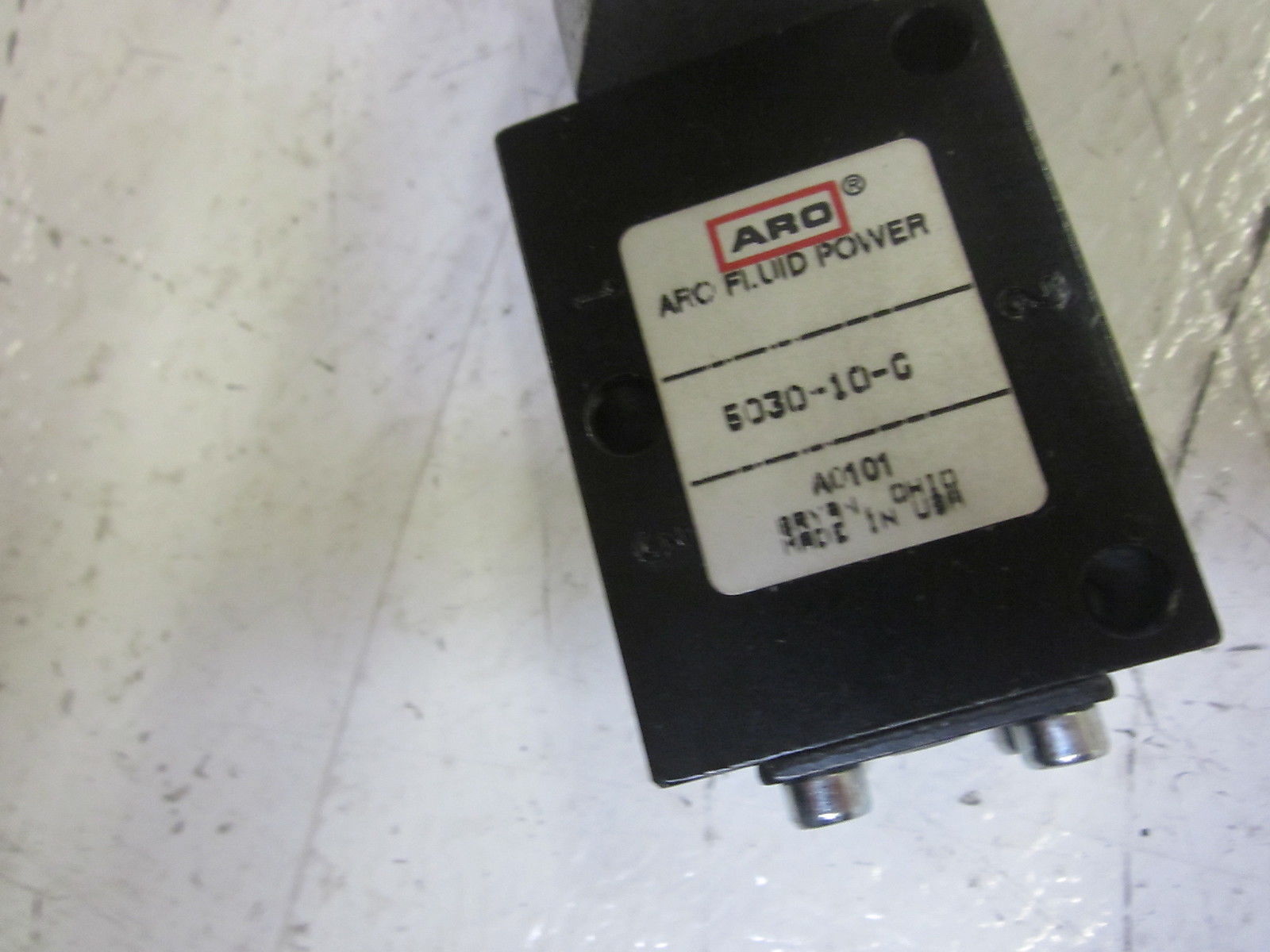 INGERSOLL RAND 5030-10-G MANUAL PNEUMATIC VALVE * NEW IN BOX