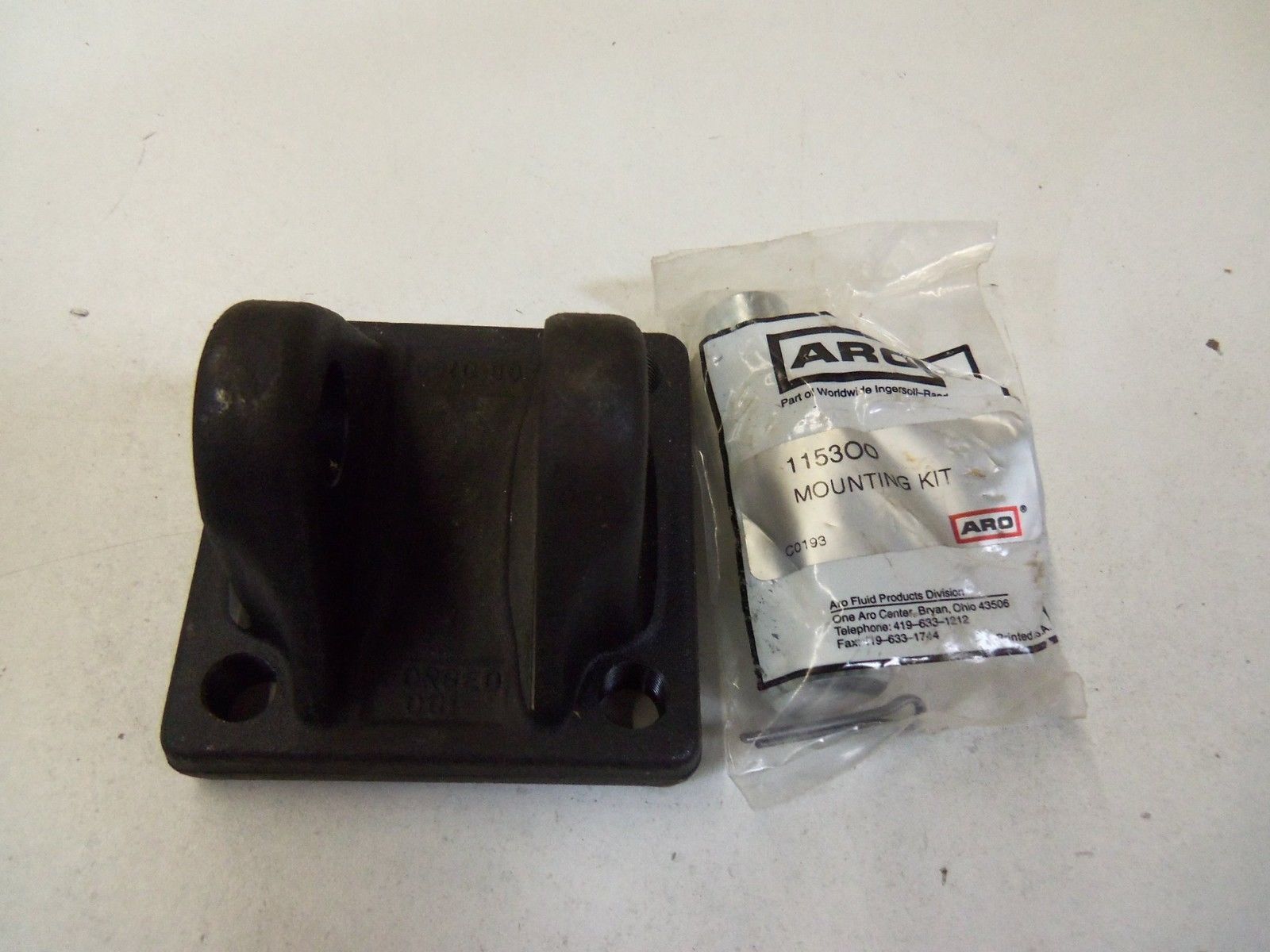ARO MOUNTING KIT 1172O6-5 *NEW IN BOX*