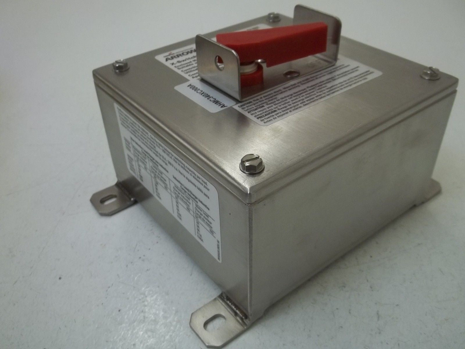 ARROW HART AHMC340XC000A MOTOR CONTROL SWITCH *NEW IN BOX*