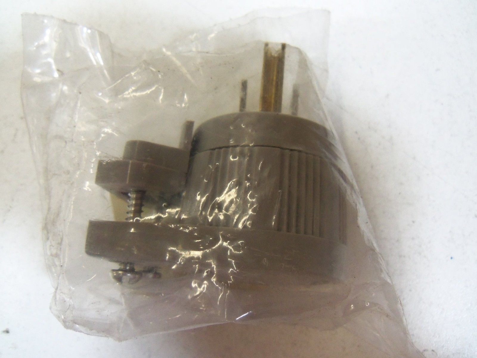 ARROW HART ANGLE PLUG 6265 *NEW IN FACTORY BAG*