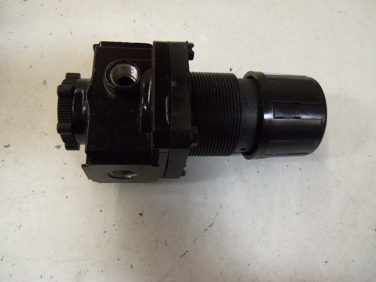 ARROW PNEUMATIC R 352 125 *NEW NO BOX*