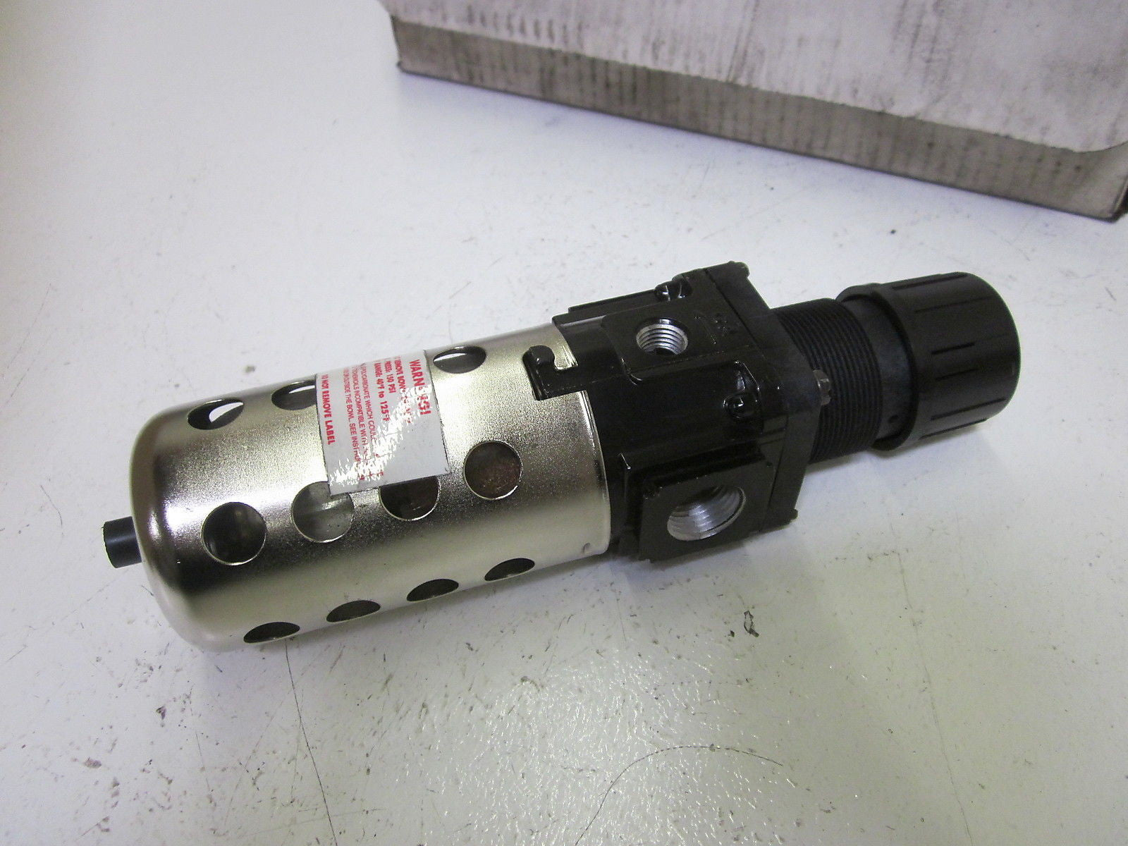 ARROW PNEUMATICS B754G FILTER/REGULATOR 1/2" *USED*