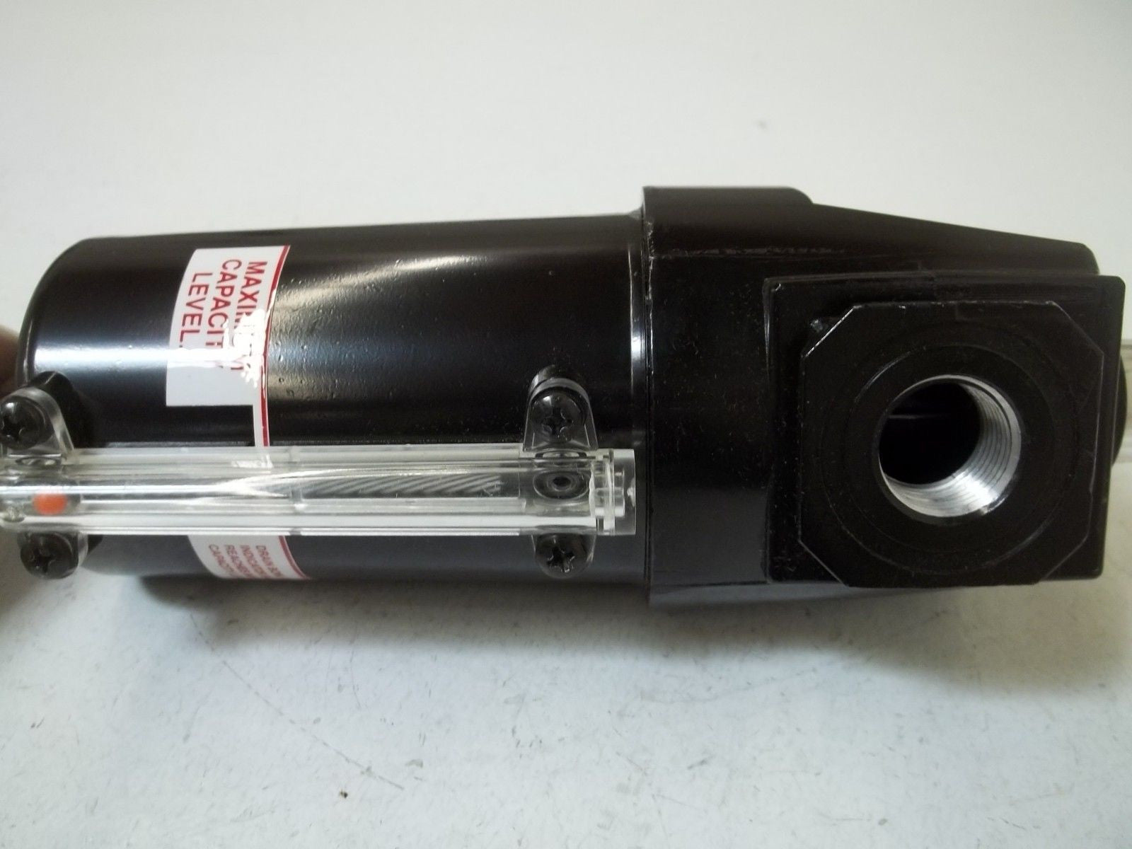 ARROW PNEUMATICS F474W MIDFLOW OIL REMOVING FILTER 1/2" *NEW IN BOX*