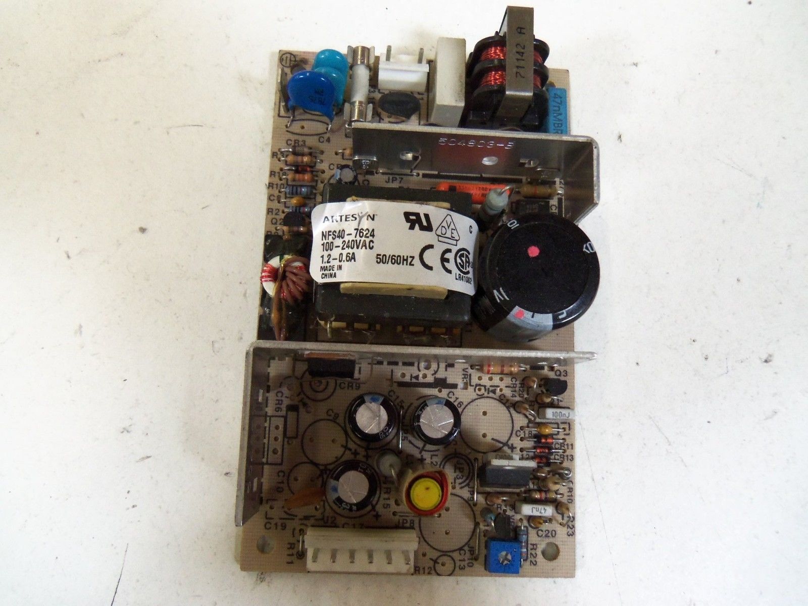 ARTESYN NFS40-7624 *NEW NO BOX*