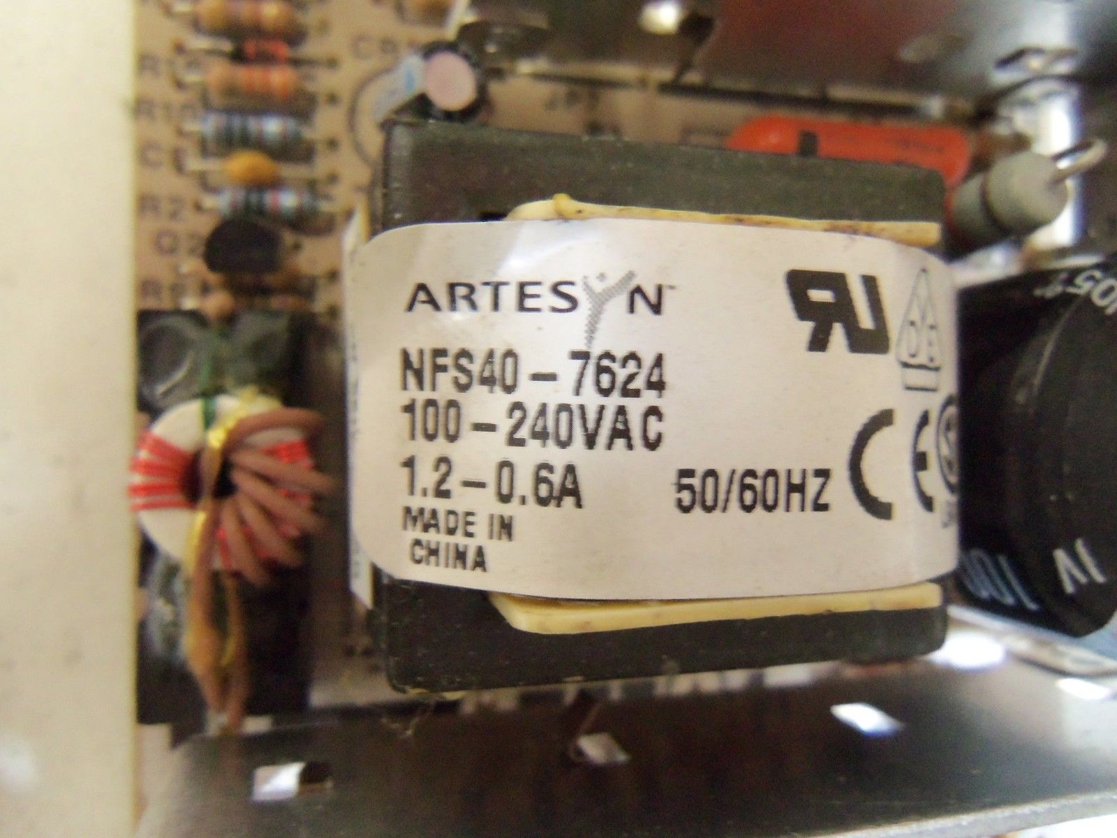 ARTESYN NFS40-7624 *NEW NO BOX*